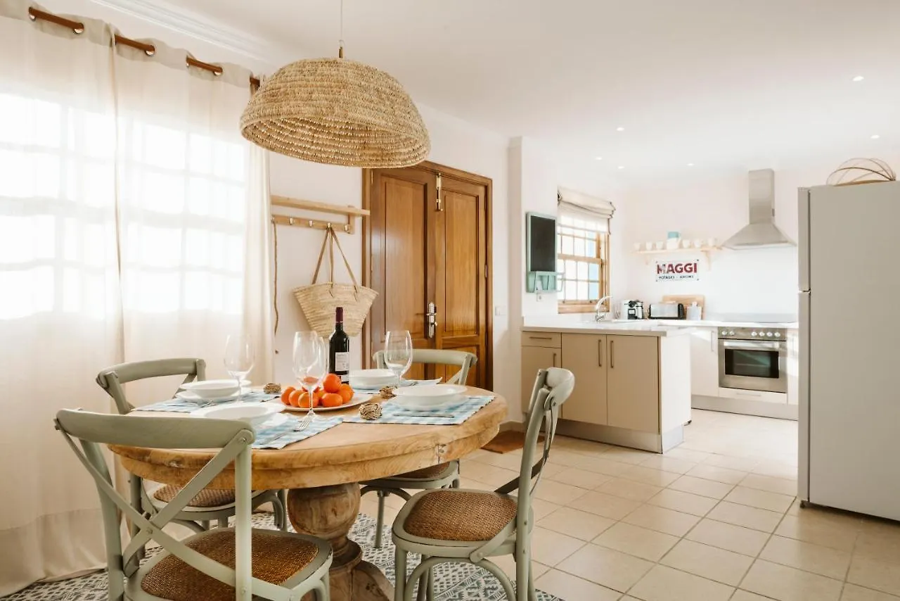 Casa Morera - Best Villas Lanzarote 테기세 펜션